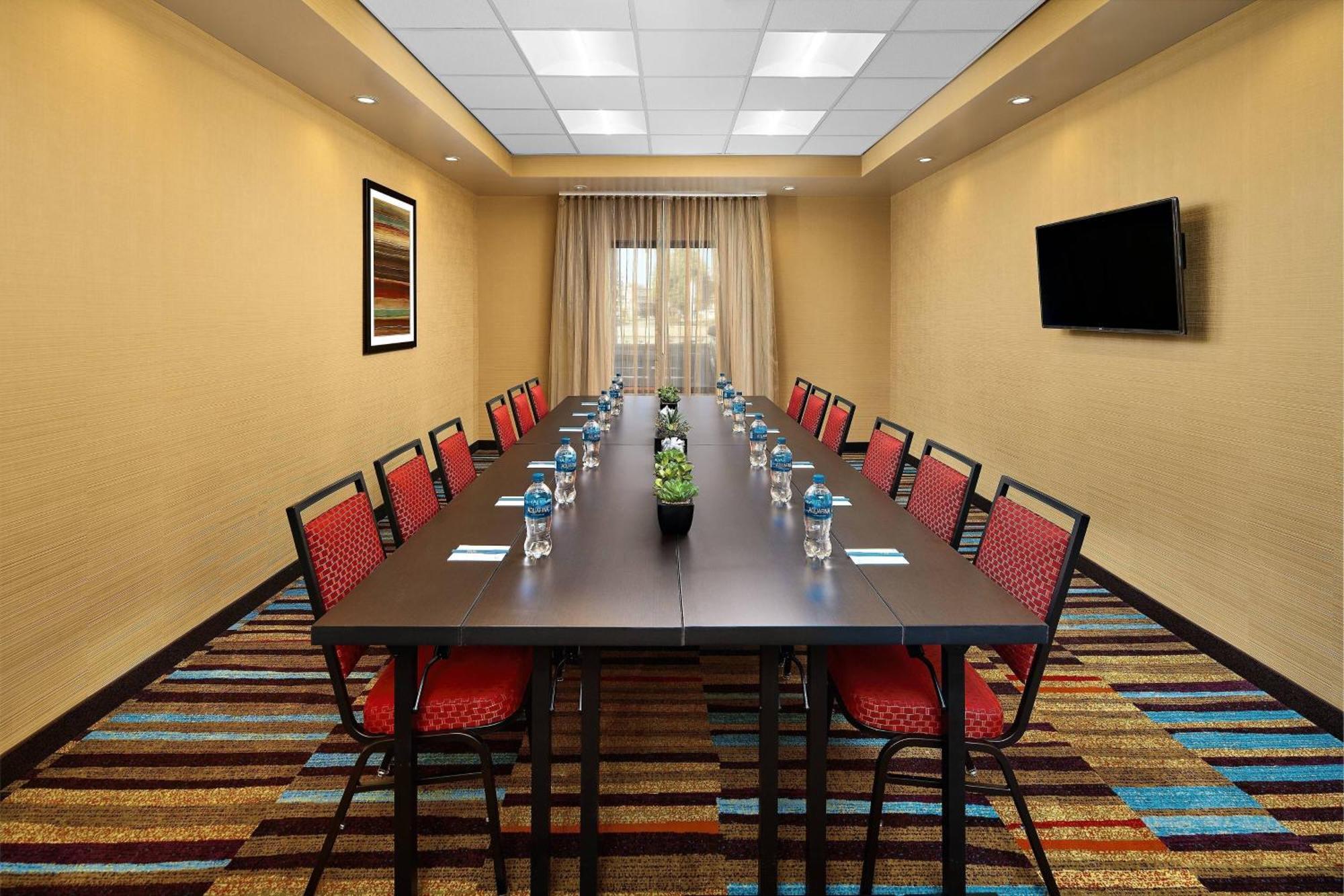 Fairfield Inn & Suites By Marriott Fresno Yosemite International Airport Ngoại thất bức ảnh
